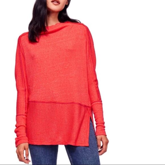 Free People Sweaters - Free People Londontown thermal asymmetrical ribbed sweater with side slit size S